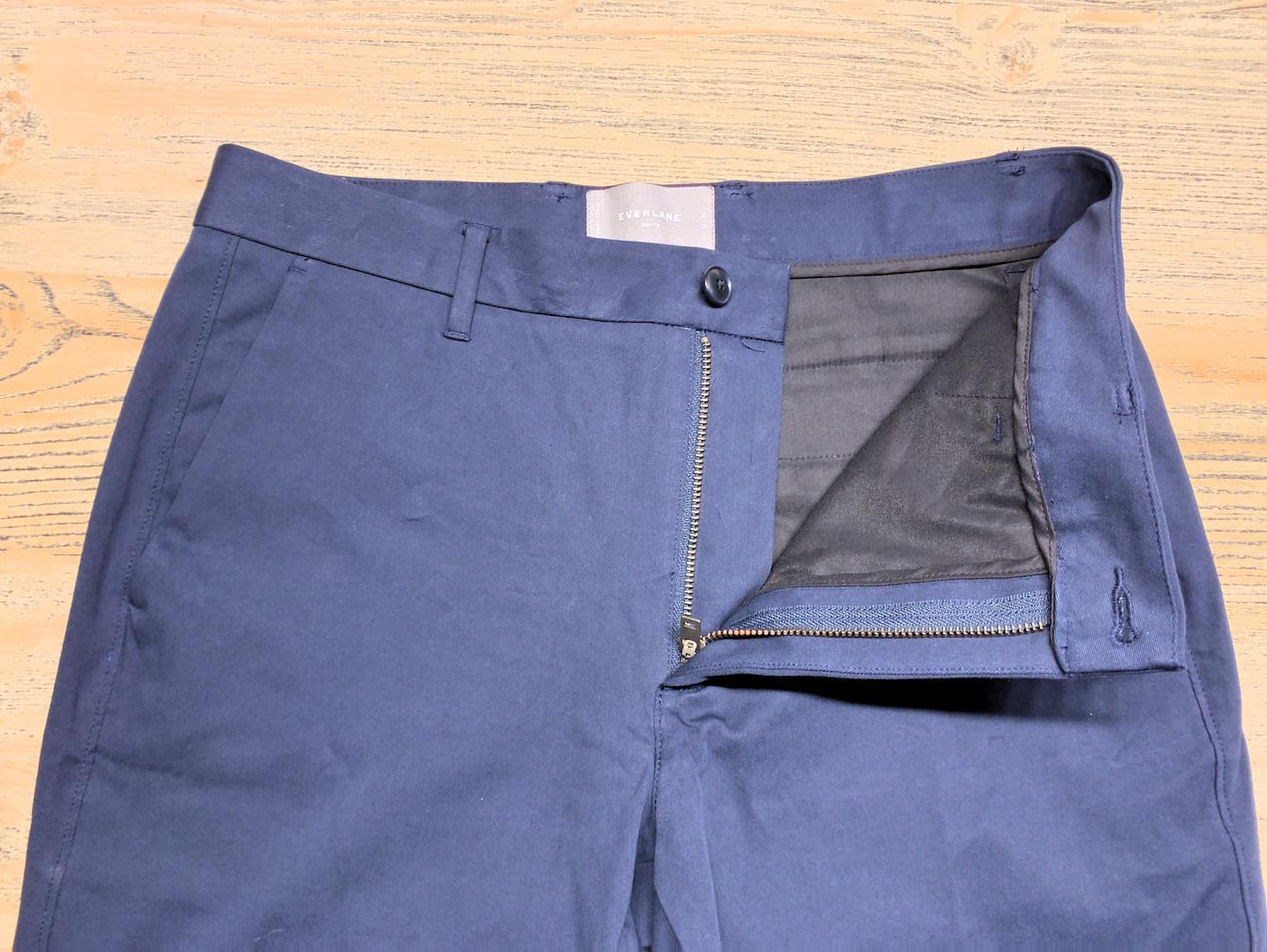 everlane performance chinos, they look like normal chinos