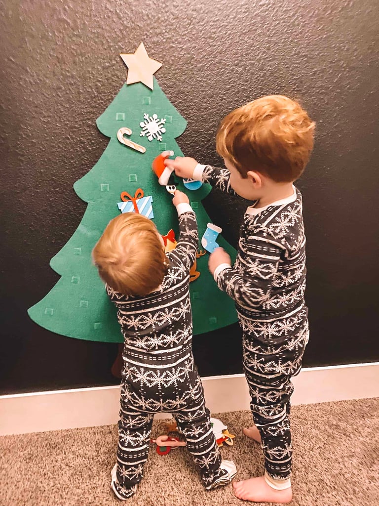 we have already set up our family christmas tree (see my tutorial on