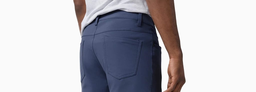 they don’t just come in 5-pocket and chino style, they also have lululemon mens abc jogger pants, too