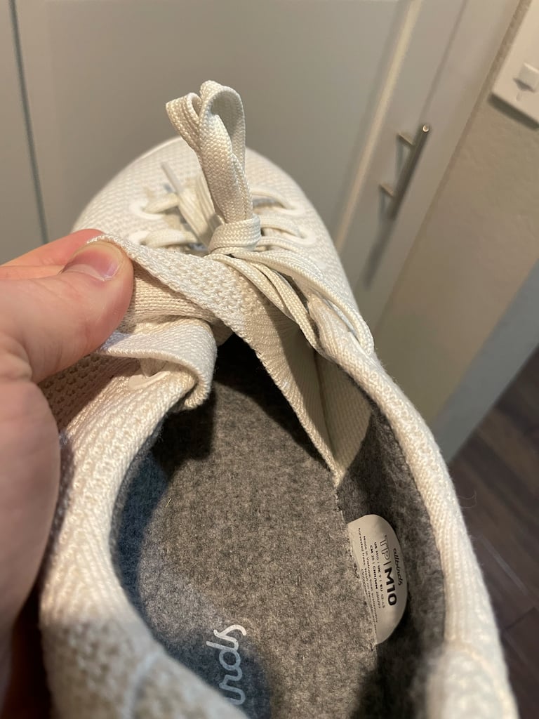 inside of allbirds tree pipers