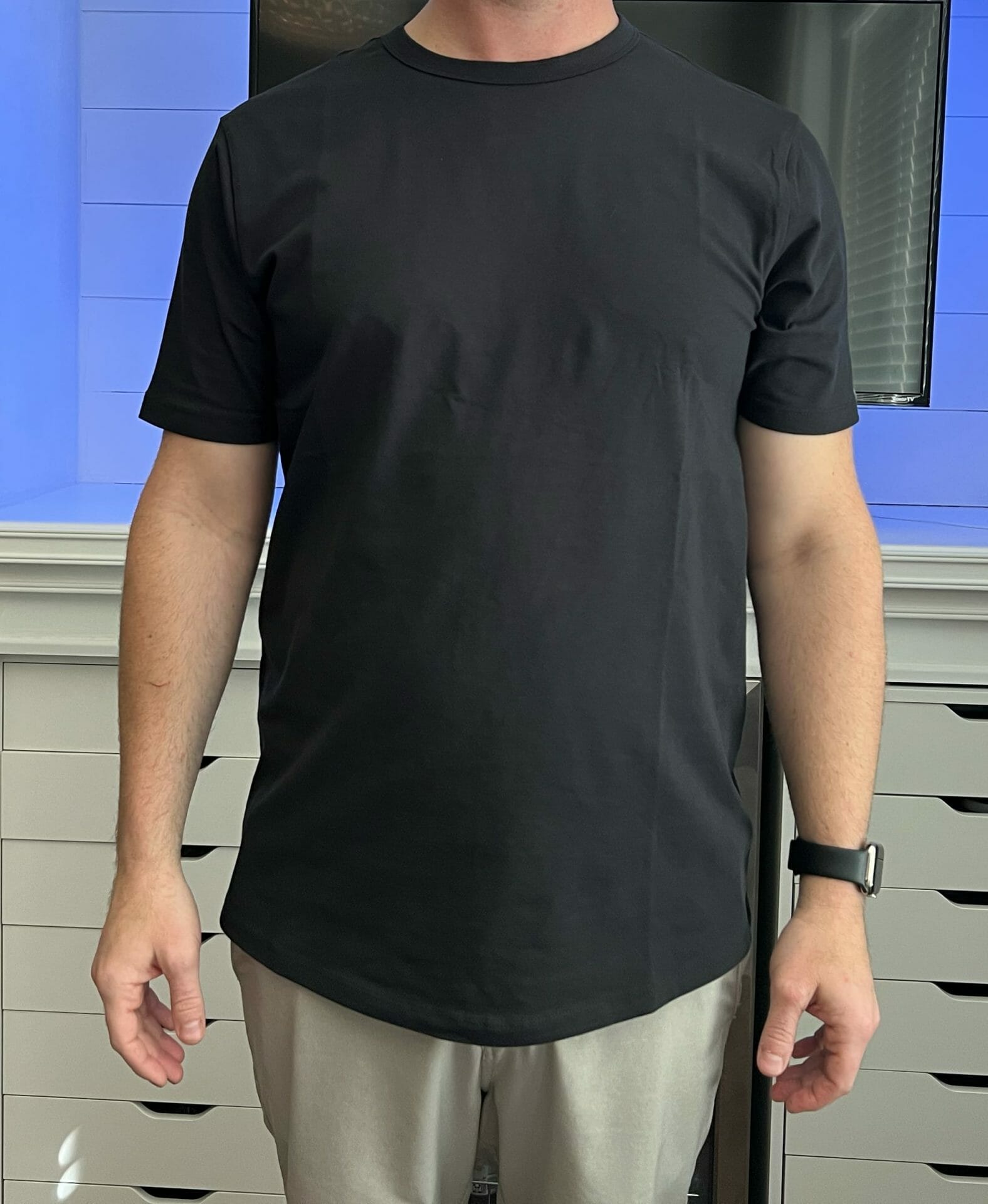left: medium, right: large
