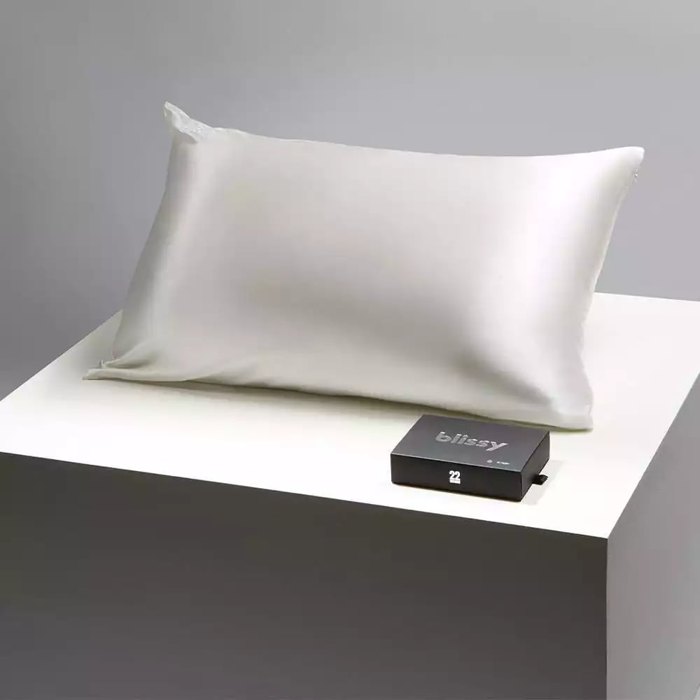 blissy silk pillowcases – a competitor to the lilysilk silk pillowcase