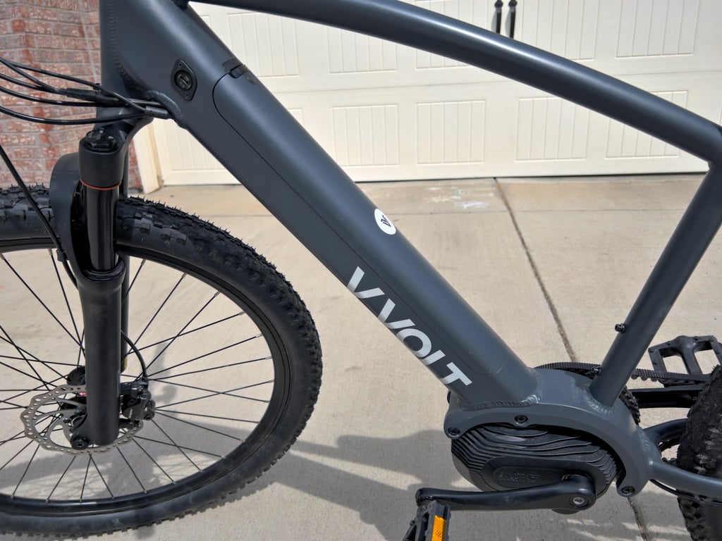 the integrated battery in this e bike