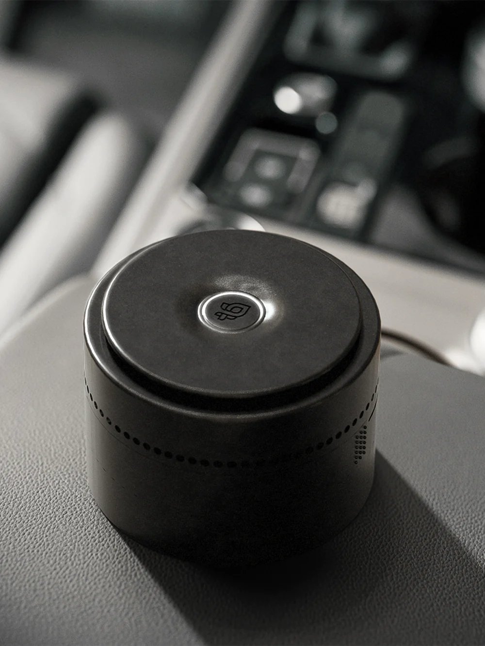 pura car air freshener – needs a cord