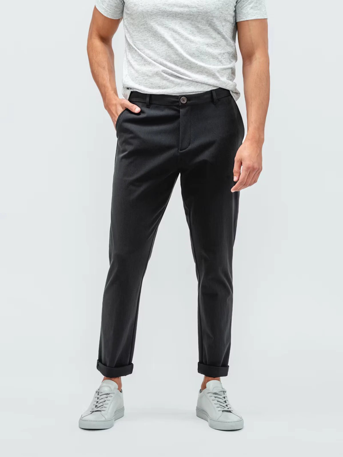 1620333971 mos on model men s pace tapered chino black composite tee pale grey heather 1