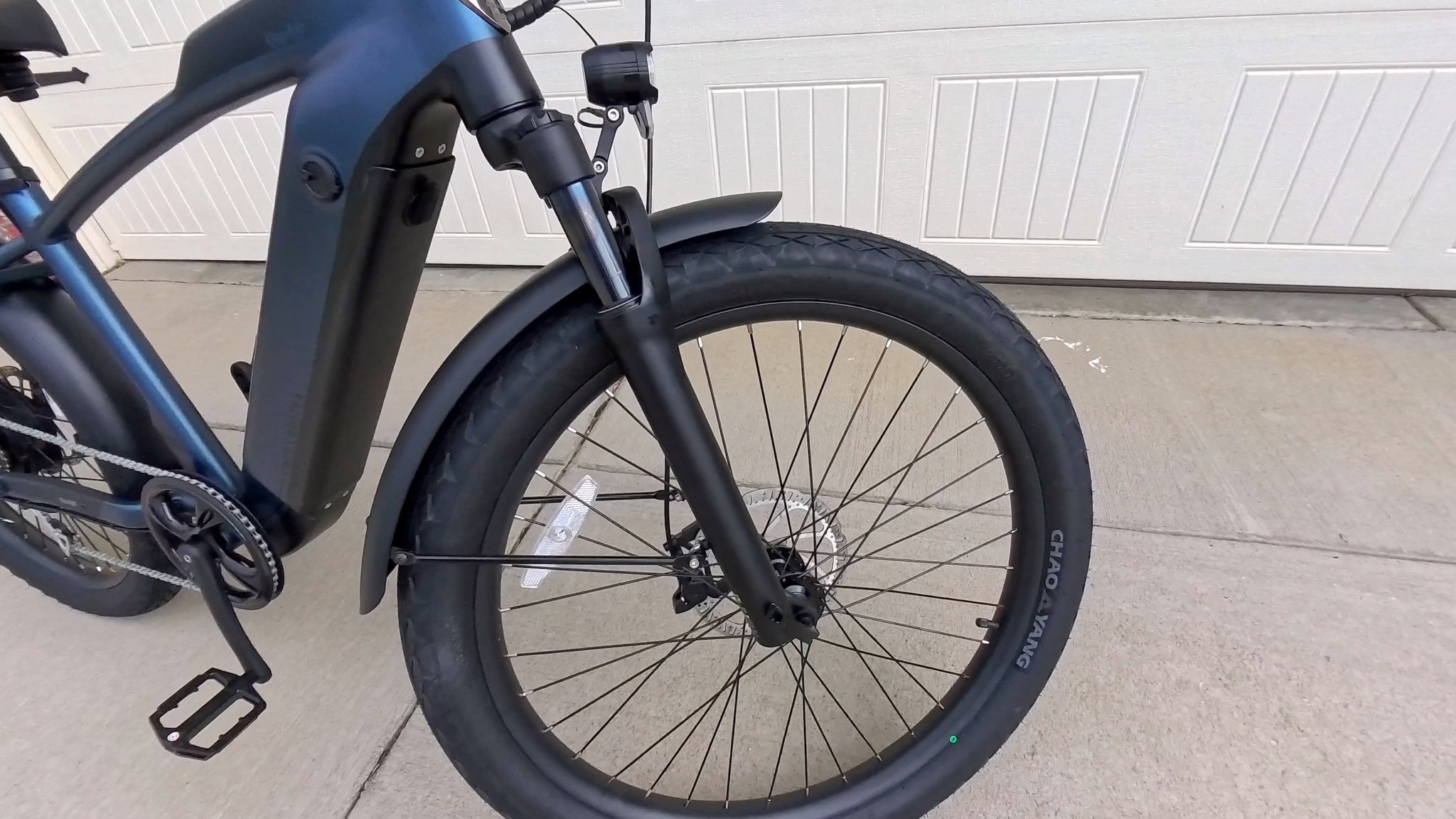 in our ride1up cafe cruiser review, we’ll tell you everything you need to know!