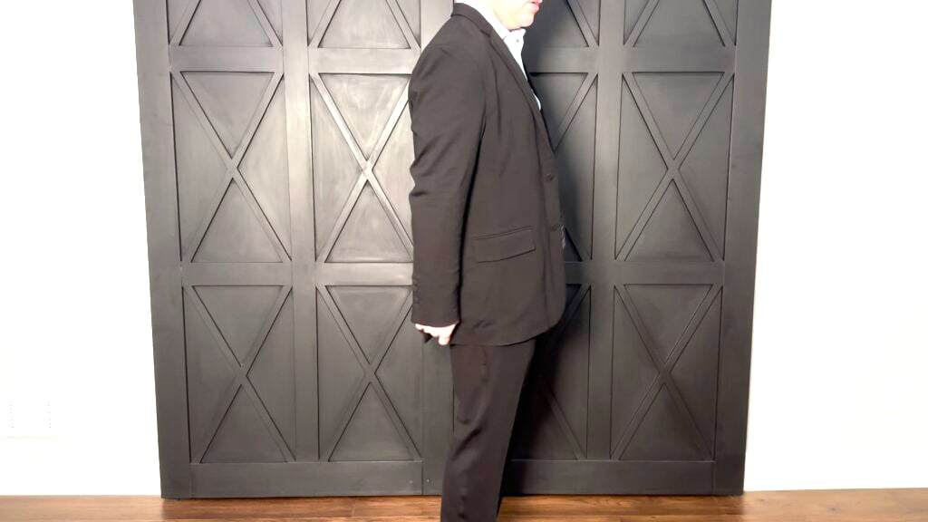 xsuit 4 side 1024x576 1