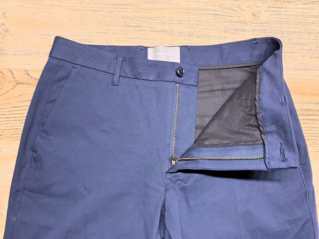 Everlane Performance Chino Review - The Best Of All Worlds?