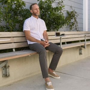 everlane air chino