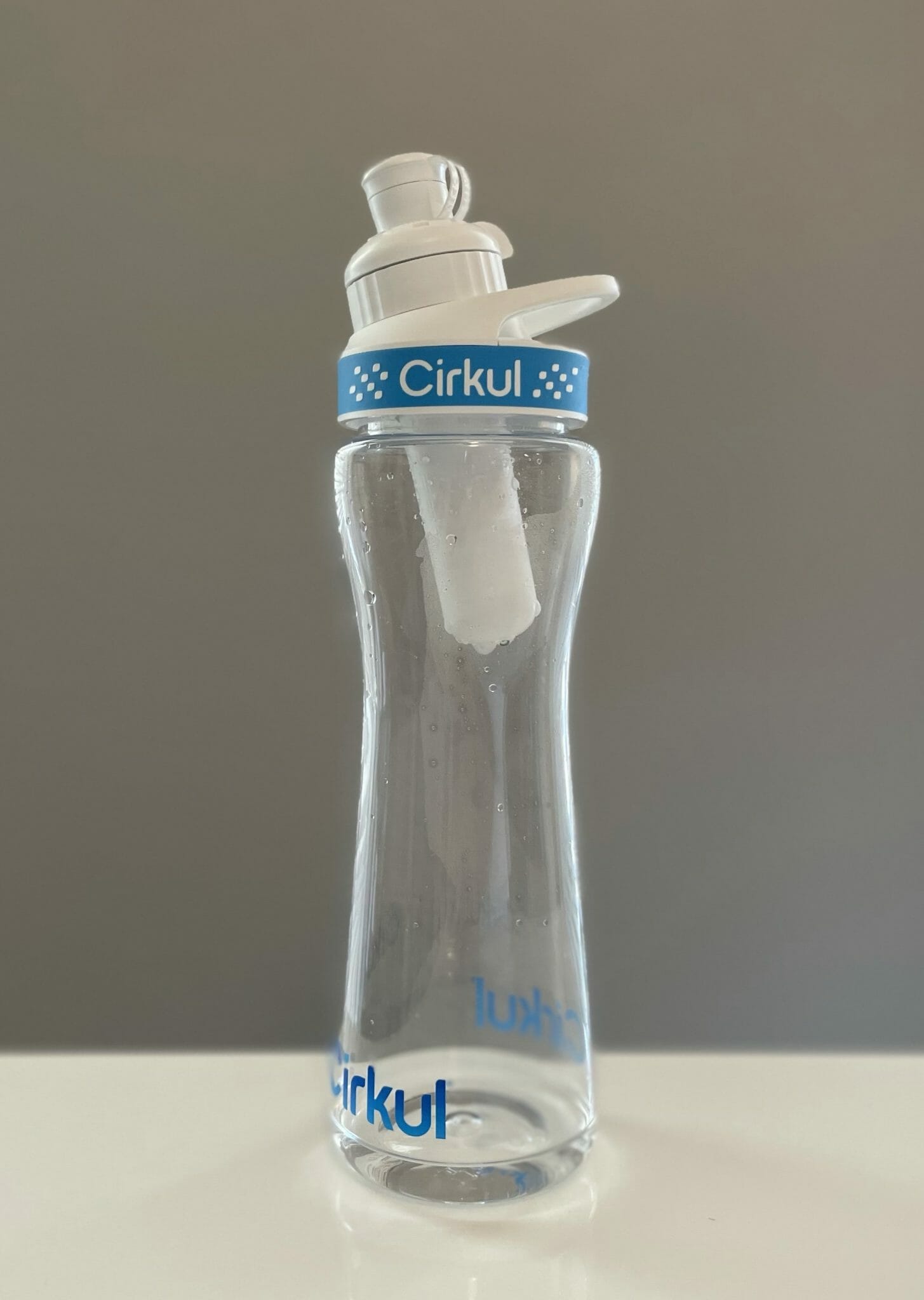Cirkul Water Bottle 42 Oz 68