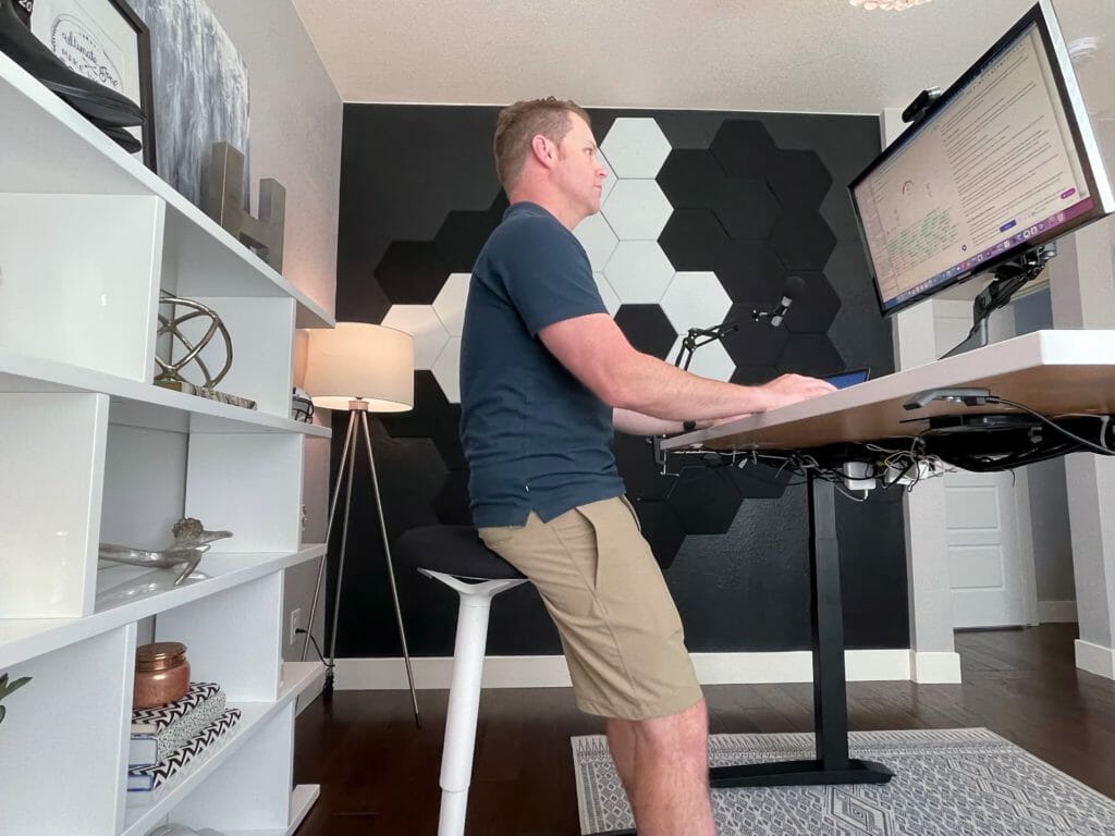 The Very Best Standing Desk Chair: Our Tested and Approved Picks 9