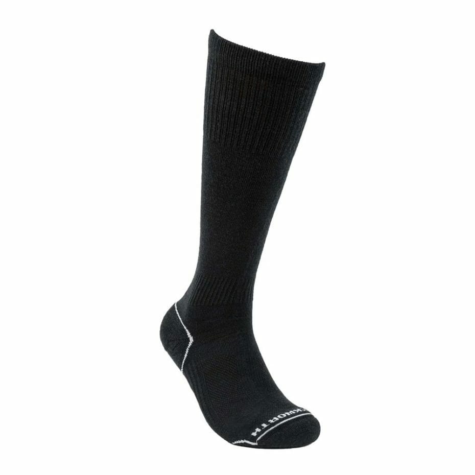 Best Wool Socks: Bombas Vs. Darn Tough Socks And Many More!