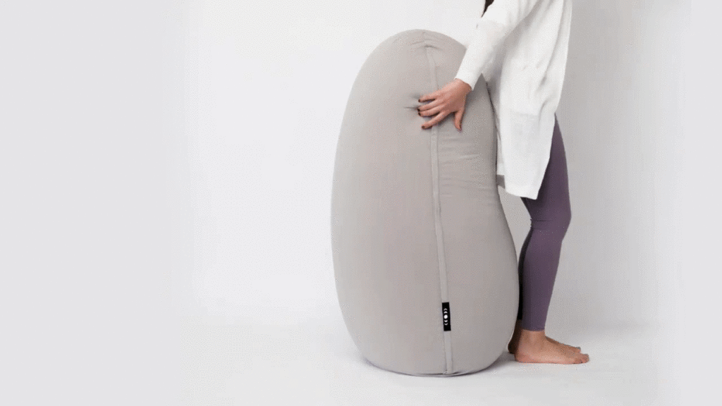 Moon Pod Review: A bean bag on steroids... or a bag o' beans? 12 Moon Pod Review: A bean bag on steroids... or a bag o' beans? 11