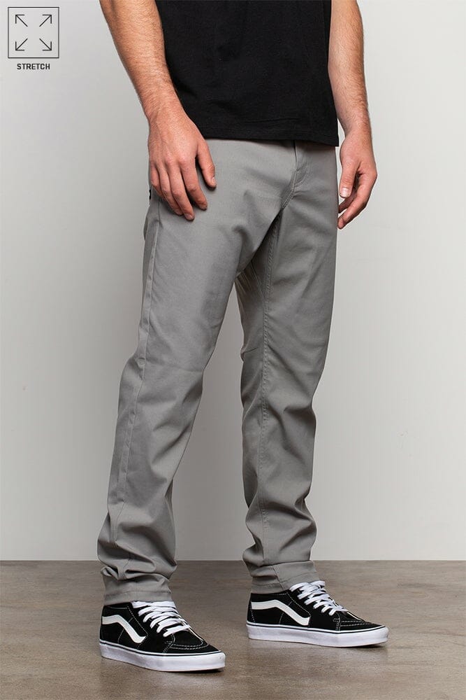 686 Everywhere Pant Review: How does a pant with 10 pockets look this good? 8