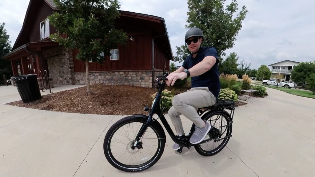 Charge Comfort 2 eBike Review - The VERY best everyday bike? 18