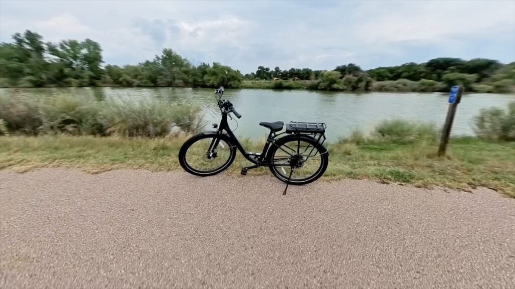 Charge Comfort 2 eBike Review - The VERY best everyday bike? 6