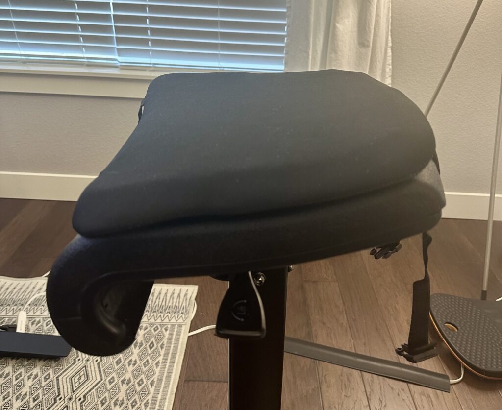LeanRite Review: Why You MUST Get this Hybrid Standing Desk Chair 9